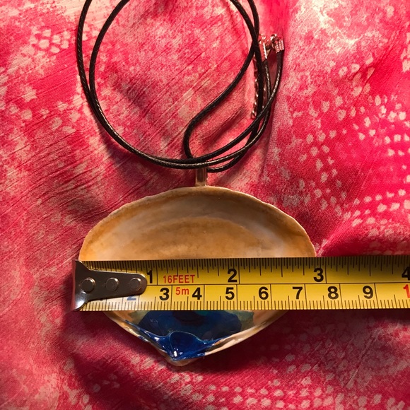 Seashell Necklace - Picture 13 of 13